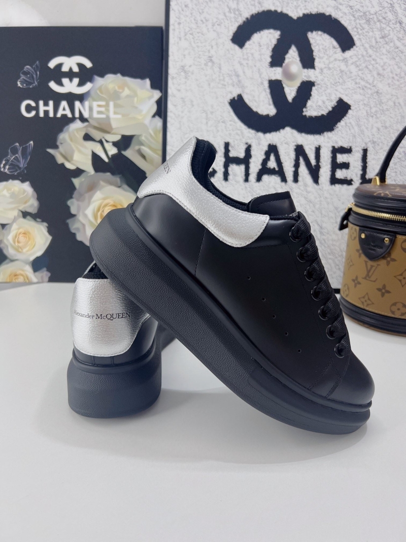 Alexander Mcqueen Casual Shoes